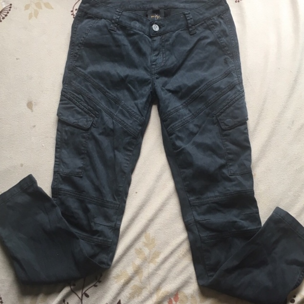 Genetic denim 27 black cargo skinny pants